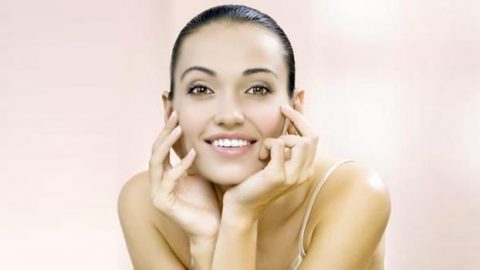 أسرار جمالية غريبة تمنحكِ إطلالة رائعة