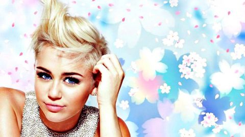 مايلي سايروس بقائمة تايم بعد خروجها من المستشفى