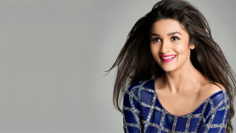 عليا بهات بدون مكياج على غلاف مجلة filmfare