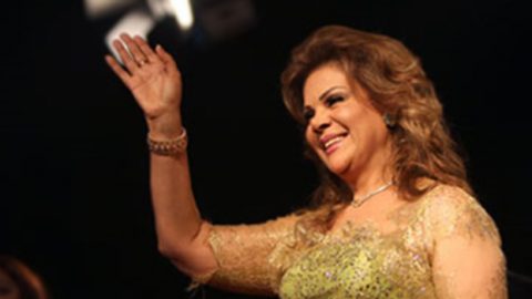 حفل زفاف ابنة صفاء أبو السعود وسط حشود النجوم