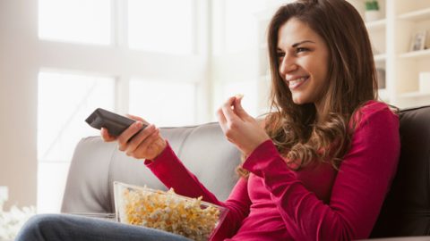 هل مشاهدة بعض الأفلام و البرامج تزيد من شهيتك؟