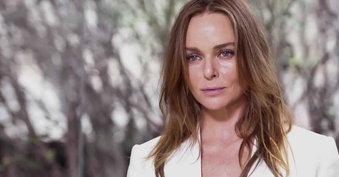 ستيلا مكارتني تصمم أزياء صديقة للبيئة