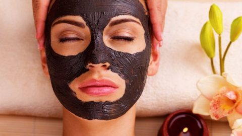 5 أشياء تجنبيها قبل تطبيق أقنعة البشرة