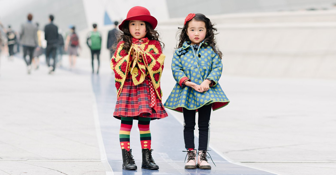 إطلالات عفوية للأطفال بأسبوع الشارع للموضة ربيع 2016