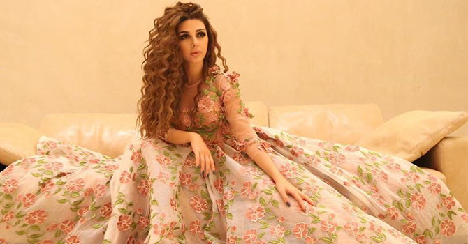 من هي المصممة السعودية التي وراء إطلالة ميريام فارس؟