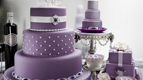 أفكار لاختيار كيكة الزفاف