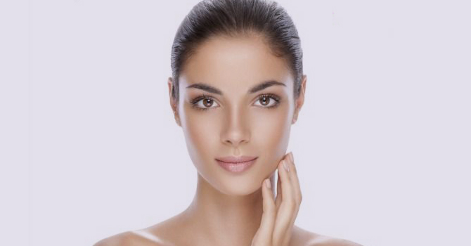 أسرار جمالية لبشرة أصغر سنًا