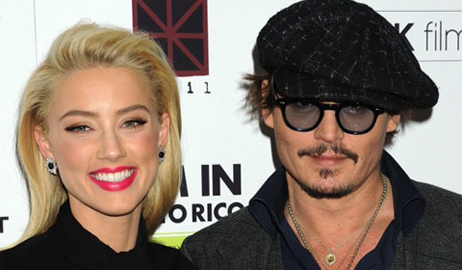 جوني ديب يقدم هدية بخمسين ألف دولار إلى حبيبته