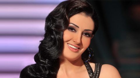 غادة عبدالرازق تُعلن اعتزالها التمثيل