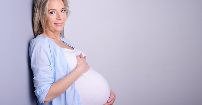 دراسة علمية: الآن ستصبحين أمًا في سن اليأس