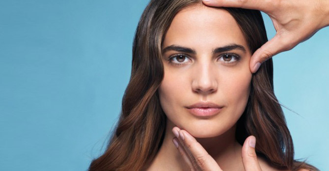 عادات جمالية تجنبها يُسرع من شيخوخة بشرتك