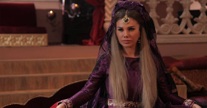 نيكول سابا تتمرد على شهرزاد في العيد