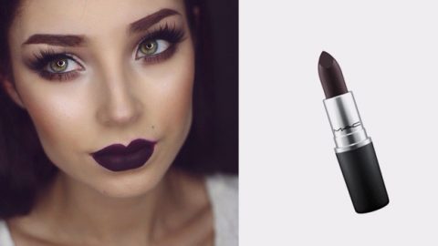 أحمر الشفاه الداكن يكشف شخصيتك الغامضة بالشتاء