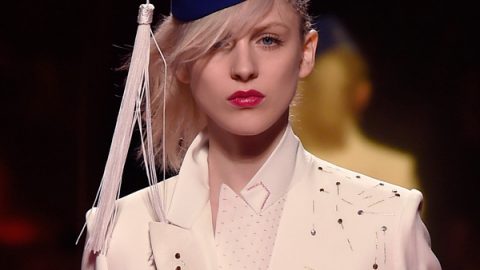 موضة طرابيش الشعر من Schiaparelli couture ربيع 2015