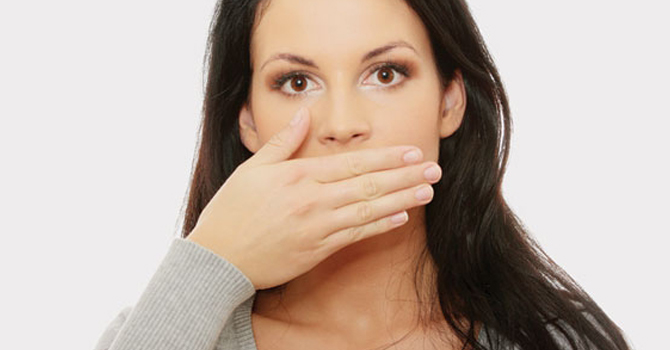 كيف يتخلص الصائم من رائحة الفم الكريهة ؟