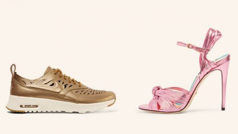 ألوان الميتاليك تسيطر على أحذيتكِ هذا الصيف
