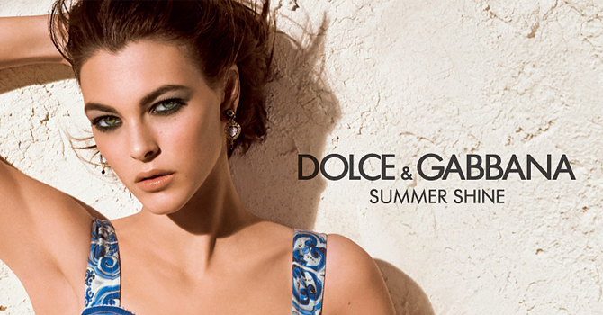 مكياج دولتشي آند غابانا صيف 2015 بتقنية البريق المتوهج