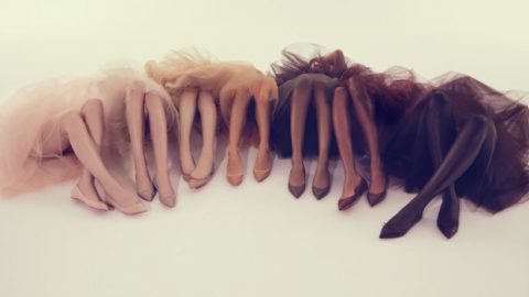 أحذية كريستيان لوبوتان النيود ربيع 2016 برشاقة راقصة الباليه