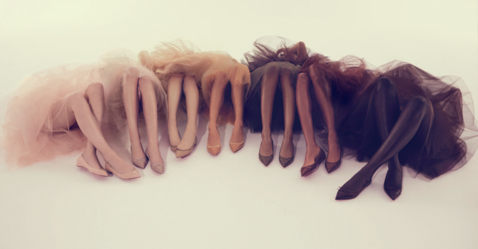 أحذية كريستيان لوبوتان النيود ربيع 2016 برشاقة راقصة الباليه