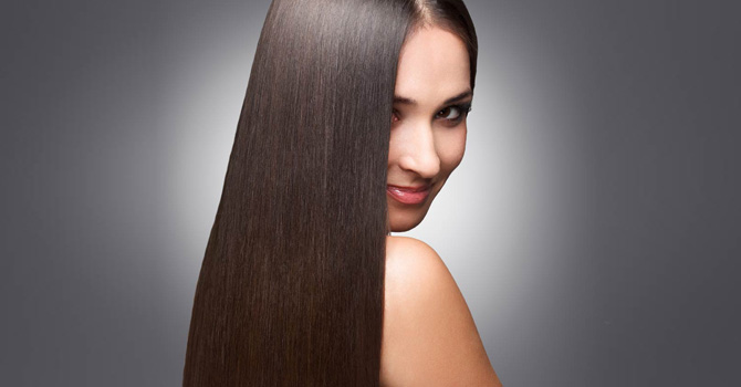 كيف تحصلين على شعر مستقيم بدون حرارة؟