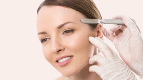 إجراء تجميلي يعطيكِ بشرة مشرقة في لحظات