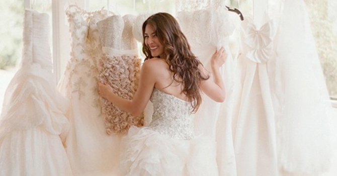 نصائح لاختيار فستان زفاف يغمركِ بالراحة والثقة فى ليلة العرس