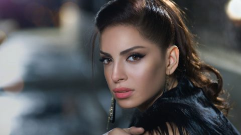 أمال ماهر تشعل مسرح ستار أكاديمي بإطلالات خلابة