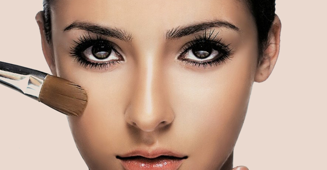 تعلمي الطريقة الصحيحة لتطبيق كريم الأساس