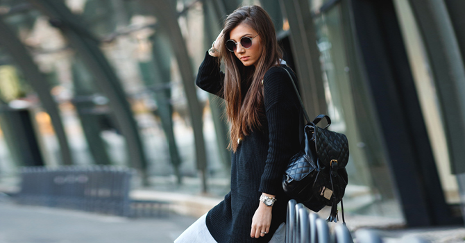 أعتمدي حقيبة الظهر لطلتكِ الجامعية هذا الخريف