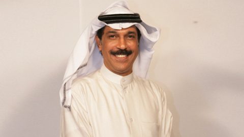 عبد الله الرويشد يتعافي بعد أزمته الصحية في سوق واقف