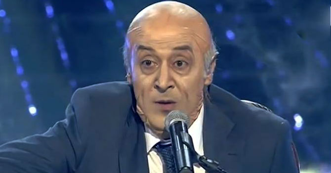 وديع الصافي يؤهل عبدالمنعم العمايري للفوز بشكلك مش غريب