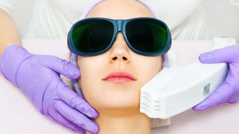 3 وسائل جديدة لإزالة شعر وجهكِ نهائيًا