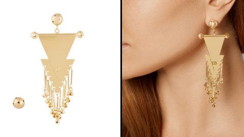 صيحة الأقراط الجريئة تخطف الأنظار إليكِ هذا الخريف