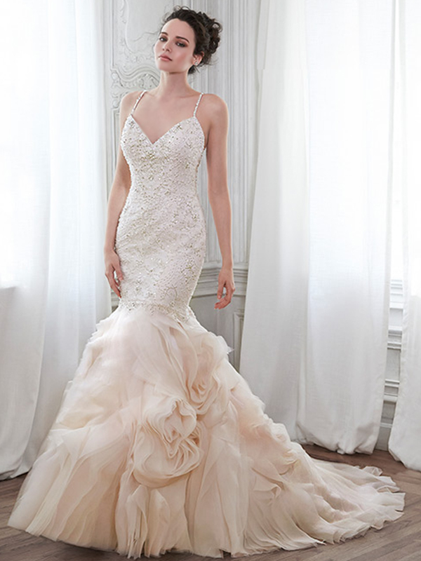 فستان زفاف Maggie Sottero ربيع 2015