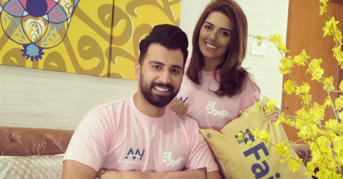 هيا عبد السلام وزوجها يختتما العام بجلسة تصوير رومانسية