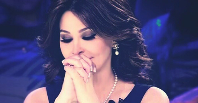 إليسا بين قبلة جديدة وإحراج راغب علامة
