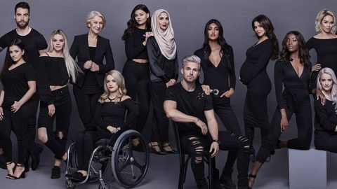 من هي مدونة التجميل المحجبة التي ظهرت بحملة لوريال باريس؟