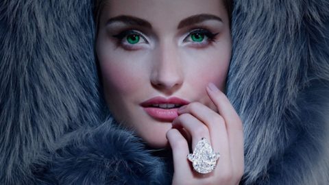 أفخم خواتم السهرة لرأس السنة 2015