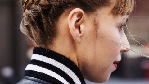 تسريحة الجديلة الملفوفة حول الرأس مع غرة امامية 2015