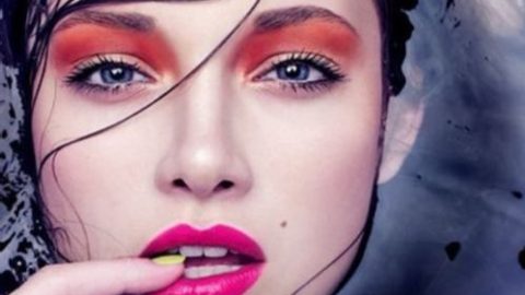 ظلال جفون برتقالي مع أحمر شفاه فوشيا ربيع 2015