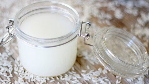 فوائد ماء الأرز تنافس أقوى مستحضرات التجميل