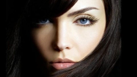 وصفات طبيعية للعناية بالرموش