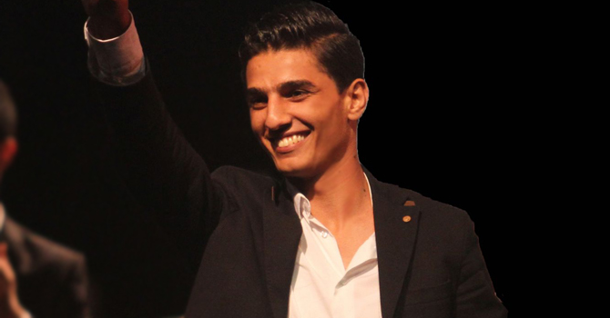 محمد عساف يعلن خطبته من إعلامية فلسطينية