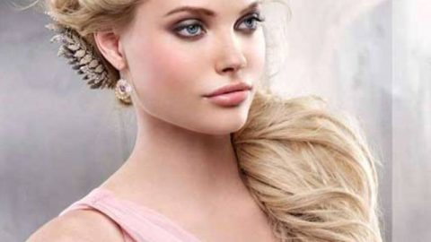 تسريحة الذيل حصان الجانبي والمزين اكسسوارات أنيقة لعروس 2015