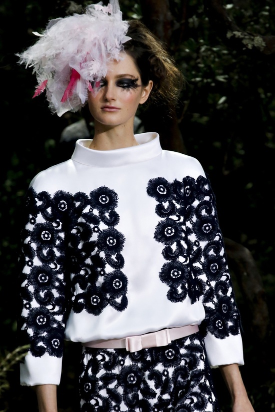 أزياء شانيل Chanel الصيفيه تناسب المرأه العربيه