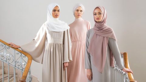 طلتكِ الأنيقة بالحجاب من Inayah صيف 2016