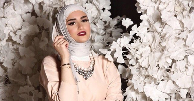 طرق متعددة لأرتداء الحجاب المرن كل يوم