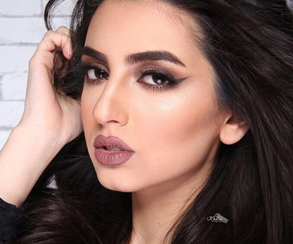 مكياج عيون دخاني مع أي لاينر مجنح من معصومة هاشم