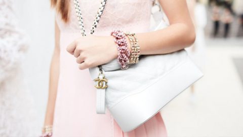 اكتشفي سر نجاح حقيبة الموسم من شانيل