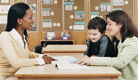 حواء المعلمه كوني أم أولاً